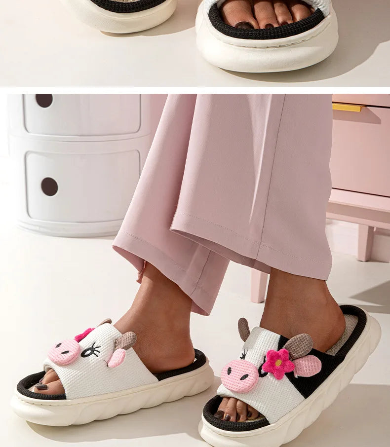 Casual Platform Slippers Women Home Cute Cartoon Cow Designer Shoes Girls Fashion Popular Elegant Indoor Slipper Flats Open Toe